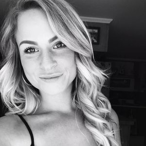 Meet your Posher, Olivia